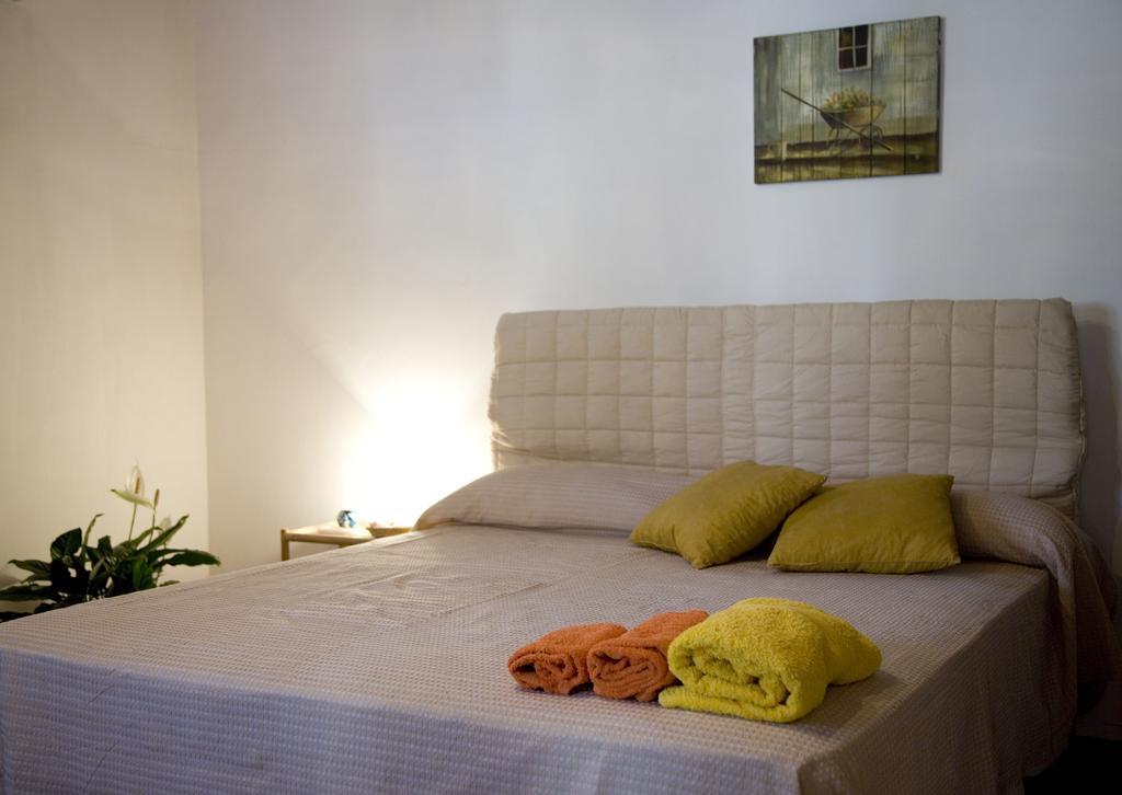 King'S Residence Balestrate Habitación foto
