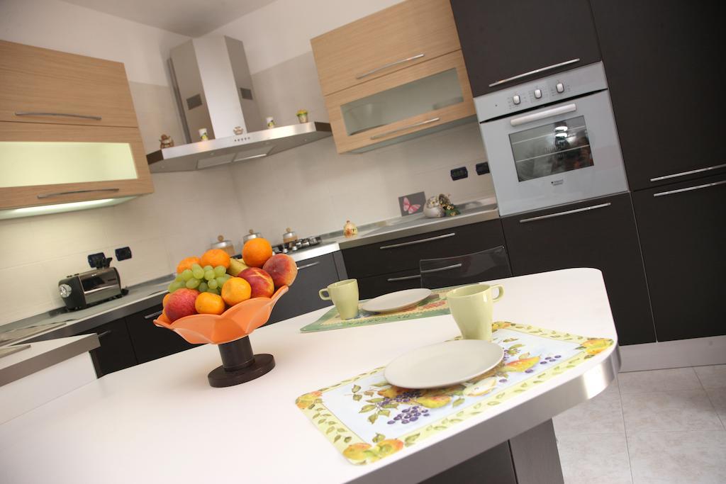 King'S Residence Balestrate Habitación foto