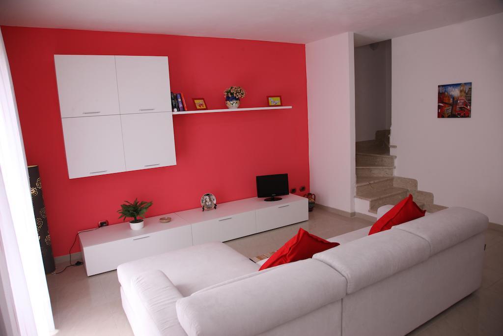 King'S Residence Balestrate Habitación foto